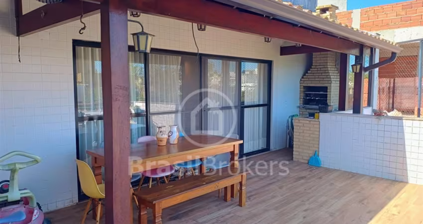 Apartamento 4 Quartos Com direito Escriturada ao Uso da Laje