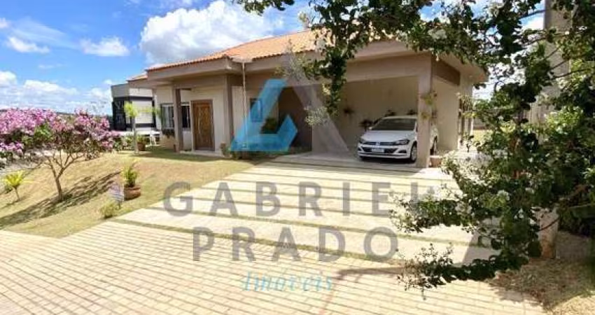 Casa para Venda em Atibaia, Shambala III, 3 dormitórios, 1 suíte, 4 banheiros, 4 vagas