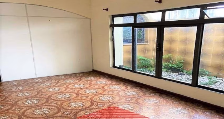 Ótima casa com 260m²