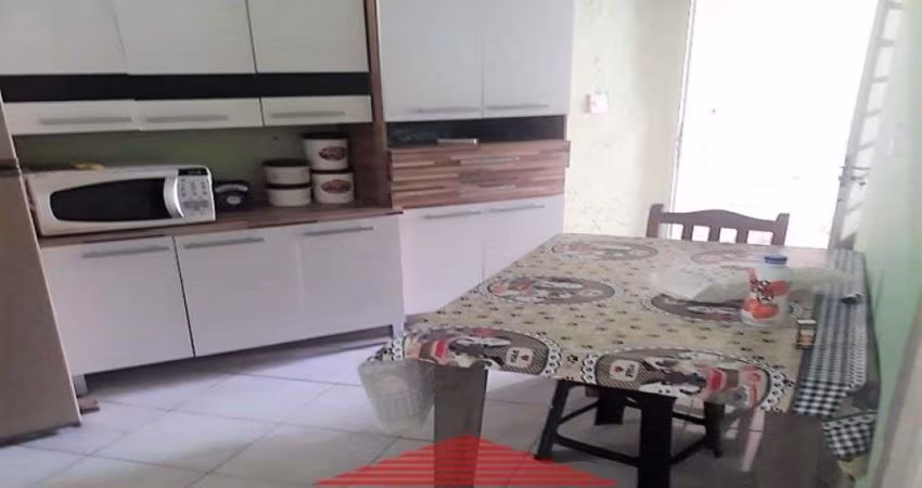 Casa Térrea com salão comercial