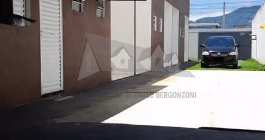Casa comercial à venda no Barranco Alto, Caraguatatuba 