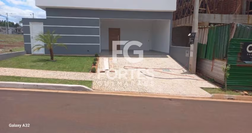 Casa com 03 Quartos de 144m² no Bairro Quinta da Mata!