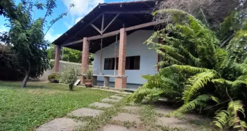 CASA MOBILIADA COM 5 QUARTOS PARA VENDA OU ALUGUEL (temporada), 300m²