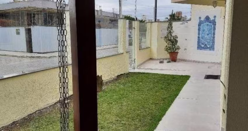 CASA  A VENDA EM BALNEARIO PEREQUE