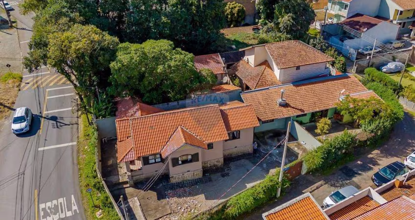 Casa com 3 quartos, 4 vaga, terreno 550m²   - Boa Vista - Curitiba/Pr