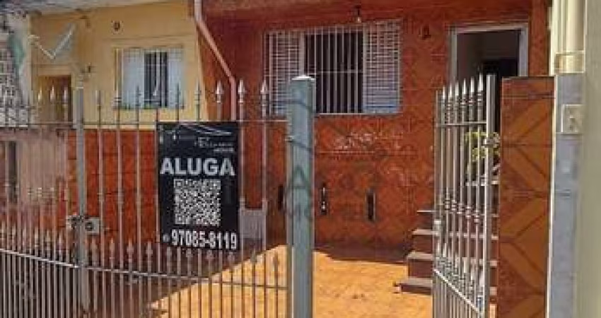 Excelente casa na Mooca de 100m², para locação, 2 dormitórios, com fácil acesso ao Metrô Bresser e