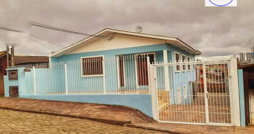 Casa à venda no bairro Nossa Senhora de Fátima - Caxias do Sul/RS
