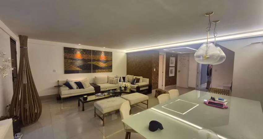 Cobertura Duplex à venda a 380m do mar em Manaíra, João Pessoa/PB