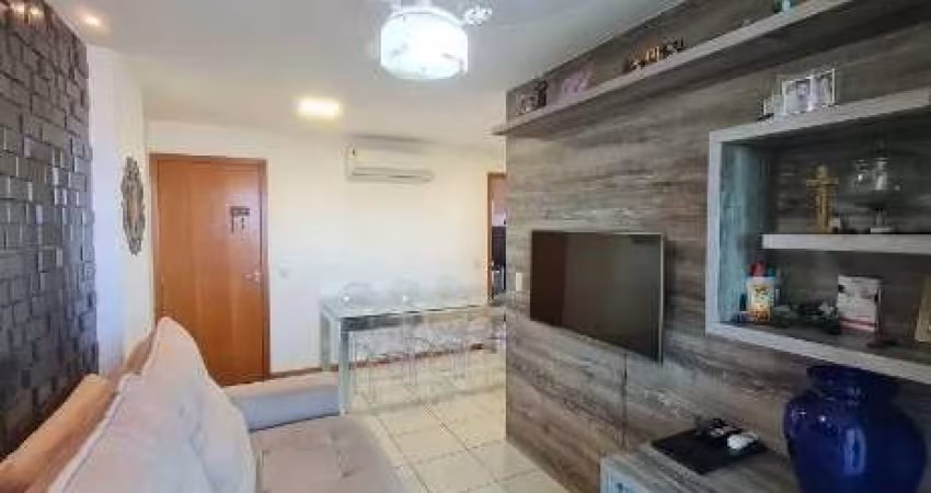 Apartamento - Padrão, para Venda em Pinhais/PR