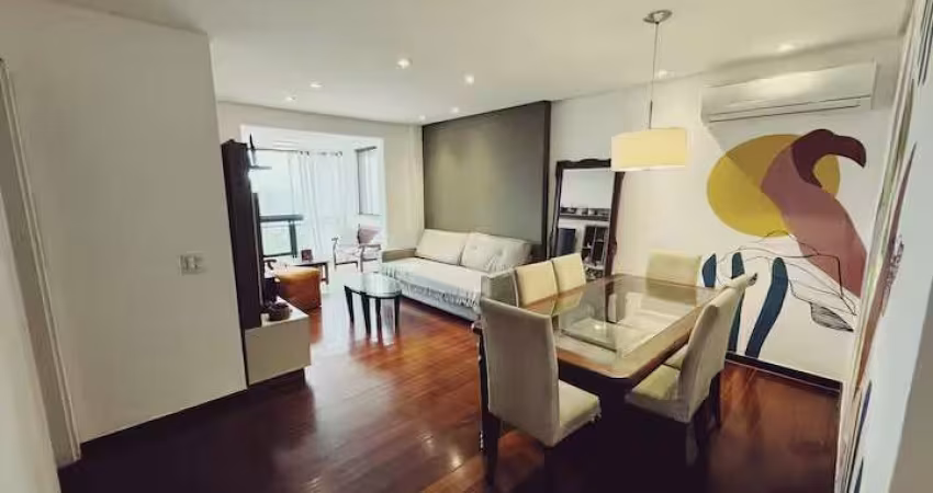 Apartamento - Padrão, para Venda em Curitiba/PR