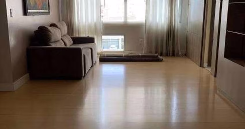 Apartamento - Padrão, para Venda em Curitiba/PR