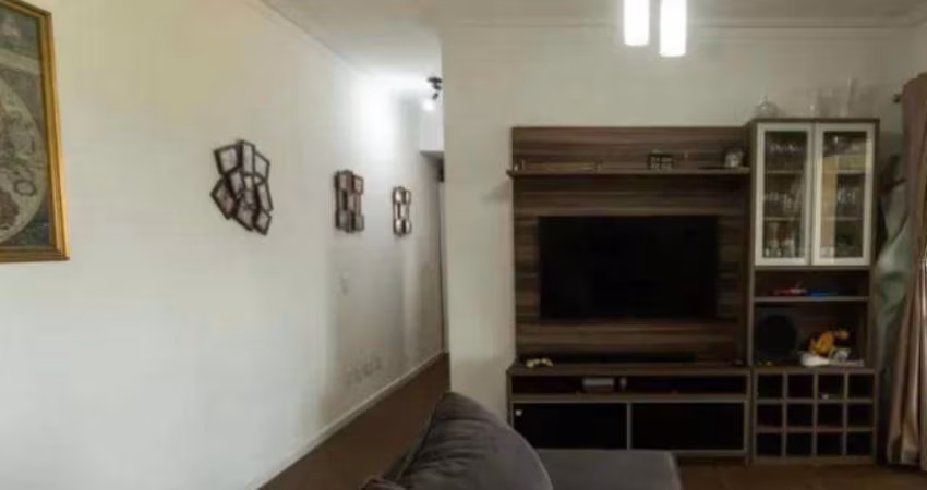 Apartamento - Padrão, para Venda em Curitiba/PR