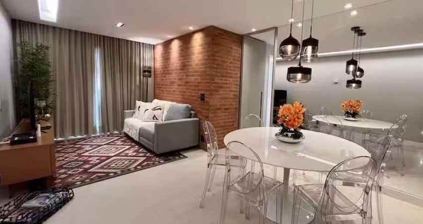 Apartamento - Padrão, para Venda em Curitiba/PR