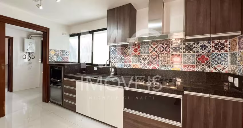 Excelente oportunidade! Apartamento com 151 m², 4 quartos sendo 1 suíte à venda no bairro Centro.