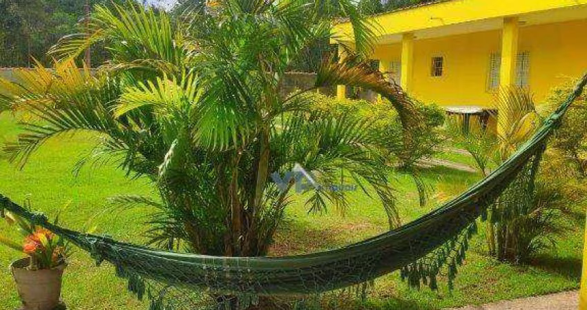 Chácara com 3 dormitórios à venda, 4000 m² por R$ 450.000,00 - Fazenda Vitoria - São Lourenço da Serra/SP