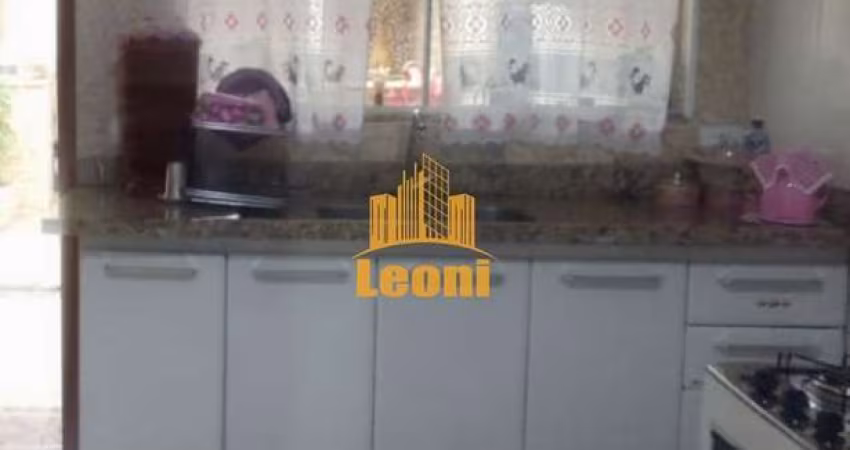 Casa 2 quartos com quintal e área gourmet