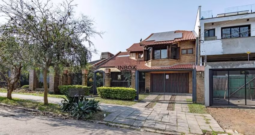 Casa com 4 quartos para alugar na Rua Conde da Figueira, 553, Vila Jardim, Porto Alegre