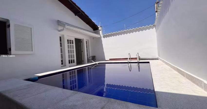 Casa para Venda em Guarulhos, Vila Galvão, 3 dormitórios, 1 suíte, 3 banheiros, 2 vagas