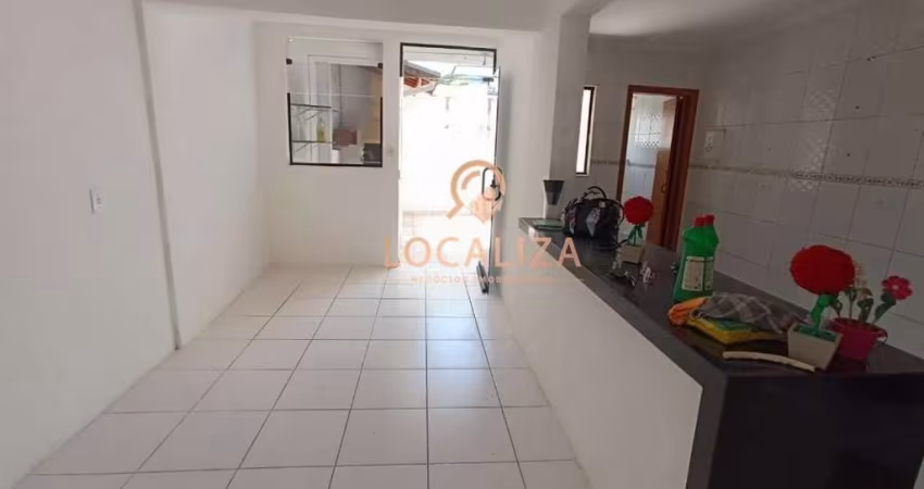 Casa Sobrado/ São Judas Tadeu/ 03 Dormitórios sendo 03 suítes/125m²/ São José dos Campos