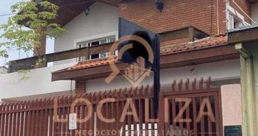 Luxuosa casa de 5 quartos com 2 suítes e 3 salas na Vila Betânia, São José dos Campos-SP - Imperdível!