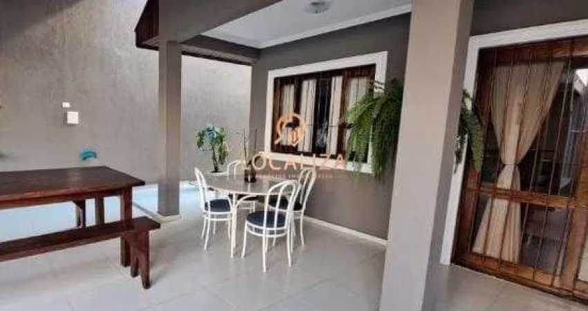 Imperdível Casa à Venda em Urbanova, São José dos Campos-SP: 4 Quartos, 3 Suítes, 2 Salas, 5 Banheiros, 4 Vagas, 207m².