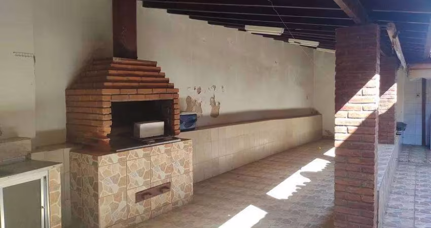 Casa com 3 quartos, 300m², à venda em Campinas, Jardim dos Oliveiras