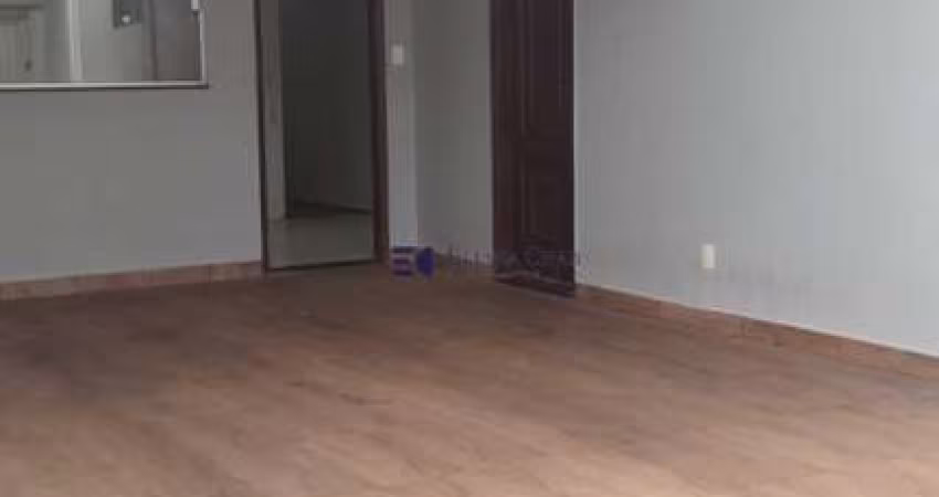 Casa para aluguel com 220 m² e 3 quartos em Centro, Bauru - SP