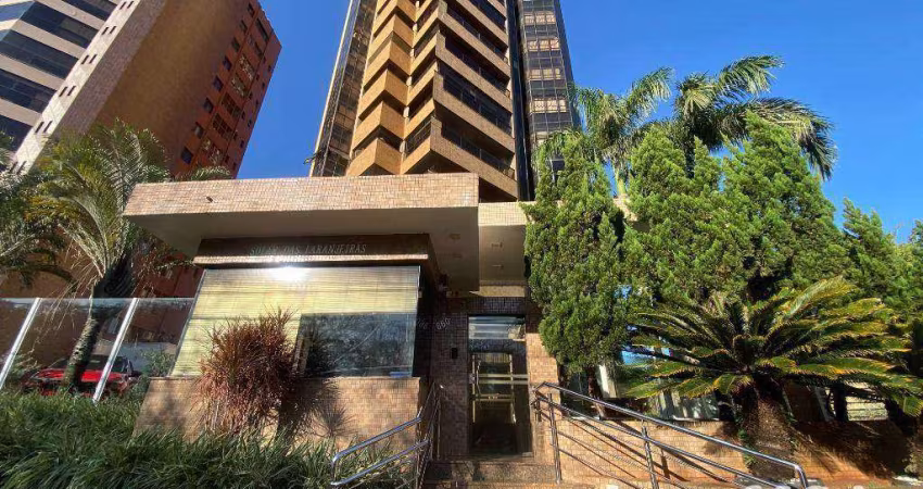 Apartamento mobiliado e decorado com 04 suítes , à Venda  no Ed. Solar das Laranjeiras  - Jardim Polo Centro
