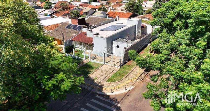 Casa com 3 dormitórios à venda, 225 m² por R$ 1.350.000,00 - Conjunto Libra - Foz do Iguaçu/PR