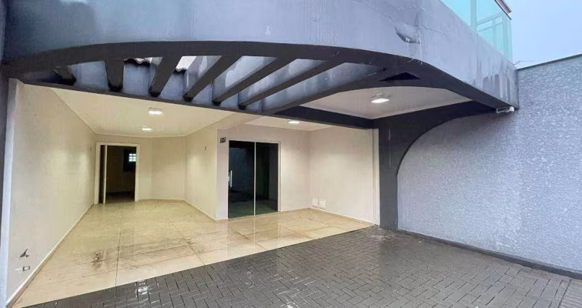 Sobrado com 4 dormitórios para alugar, 193 m² por R$ 4.750,00/mês - Jardim Panorama - Foz do Iguaçu/PR