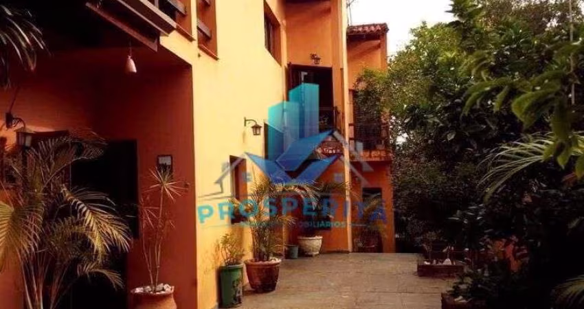 Condomínio Vila Diva - Casa em residencial fechado (bolsão) com portaria 24h, próximo a avenida São Camilo.