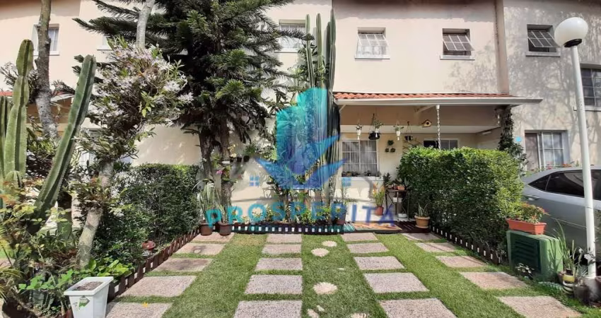 Residencial Villa Nostra - Casa em Condomínio na região da Granja Viana - 2 suítes / 2 vagas