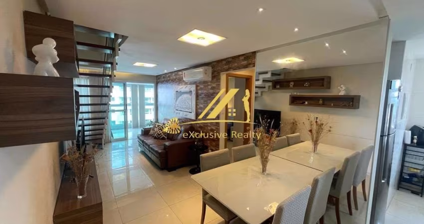 Cobertura Duplex 2 quartos com vista mar em Piatã, em plena Orla. 117,62m2, 1 vaga de garagem.Totalmente decorada e mobiliada. Prédio com piscina, etc