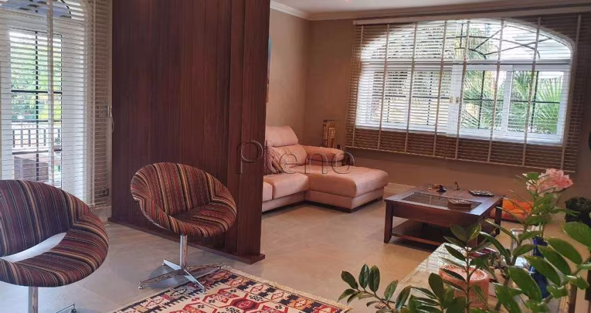 Sobrado à venda em Valinhos, Jardim Paiquerê, com 5 quartos, com 541.87 m²