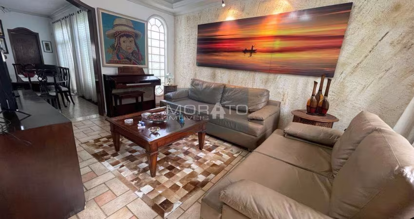 Casa à venda, 5 quartos, 1 suíte, 3 vagas, Glória - Belo Horizonte/MG
