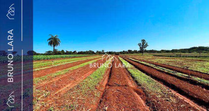 Área à venda, 550000 m² por R$ 15.000.000,00 - Rancho Três Lagoas - Igarapé/MG