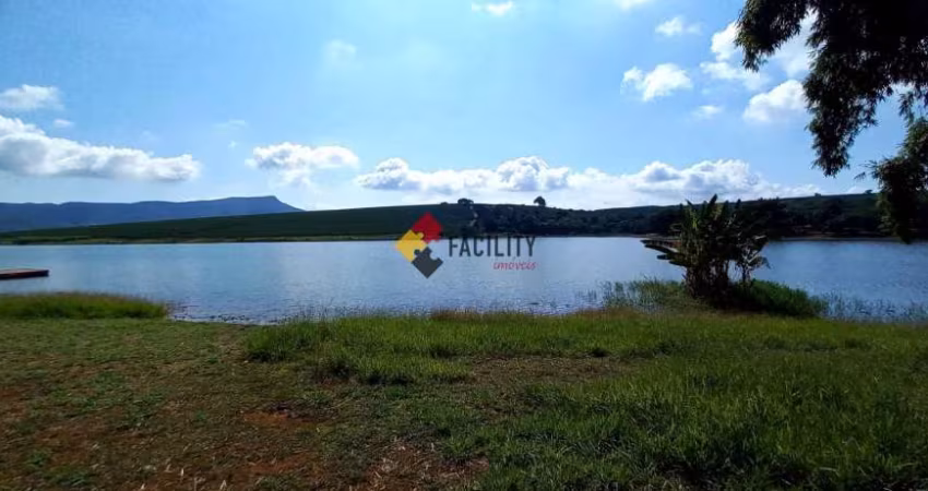 Chácara / sítio com 3 quartos à venda na Rodovia Br-265, 171, Zona Rural, Carmo do Rio Claro