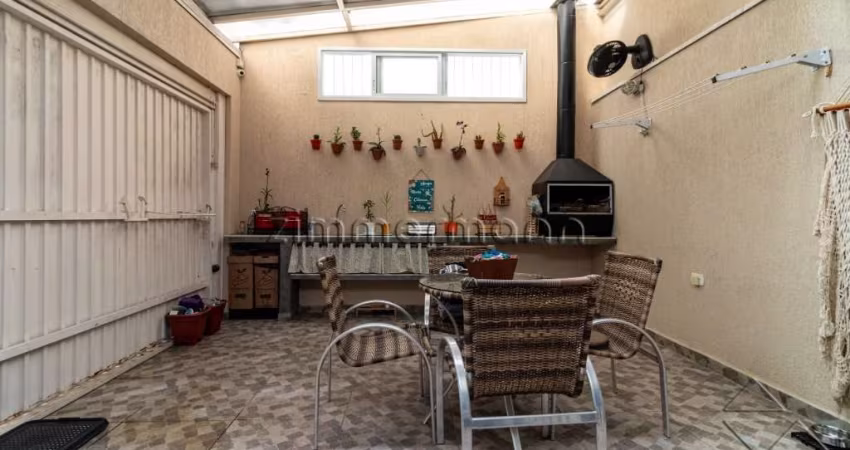 Casa com 3 quartos à venda na GENNARO FERRANTE, --, Cambuci, São Paulo