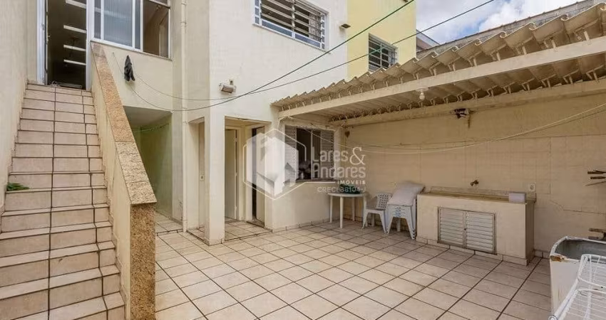 Casa à venda 3 Quartos 1 Suite 2 Vagas 139M² Chácara Seis de Outubro São Paulo - SP