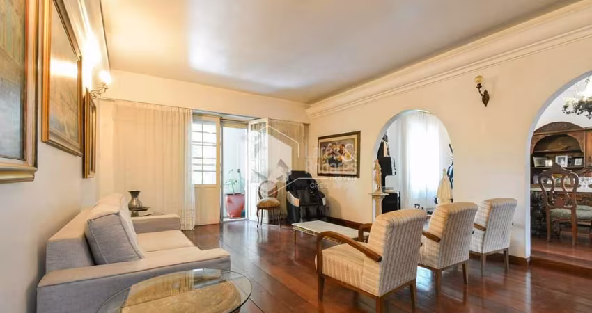Apartamento tipo para venda com 3 quartos, sendo 1 suíte, 292m²
