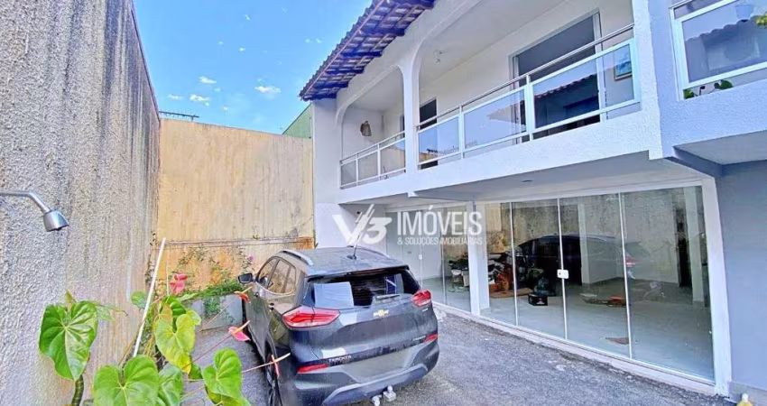 Sobrado com 3 dormitórios à venda, 100 m² por R$ 430.000,00 - Centro - Matinhos/PR