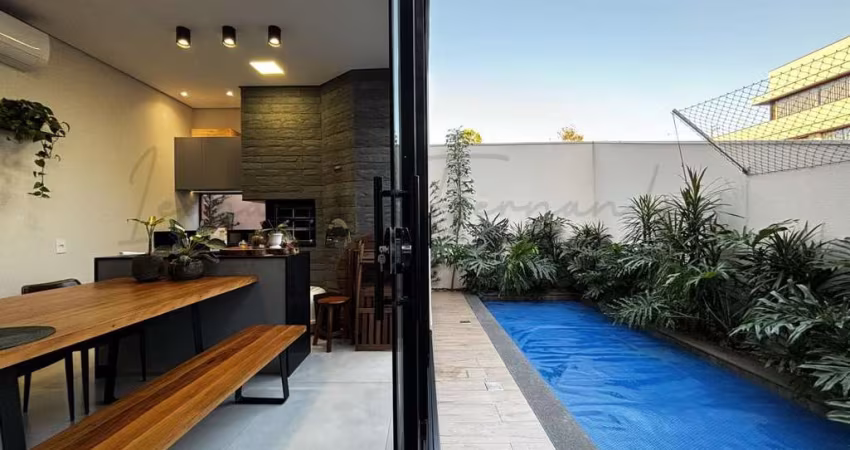 Casa à venda no condomínio Aranguá em Londrina mobiliada