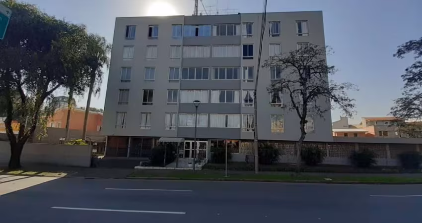 Apartamento em Jardim Botânico - Curitiba, PR
